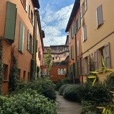 Design In The Old Town * Bologna