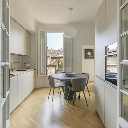 Apartment Design In The Old Town